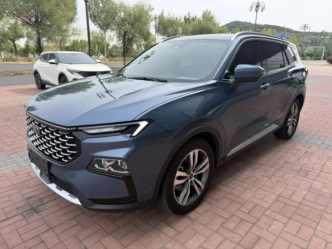 FORD EQUATOR SPORT