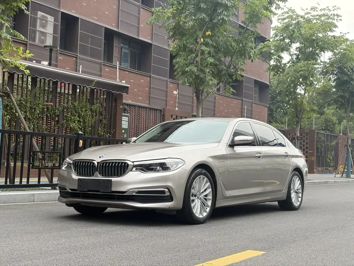 BMW 5 Series PHEV