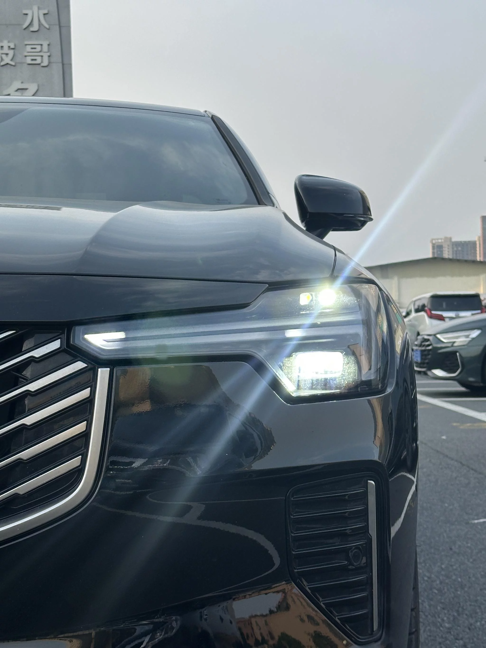 Volvo S90