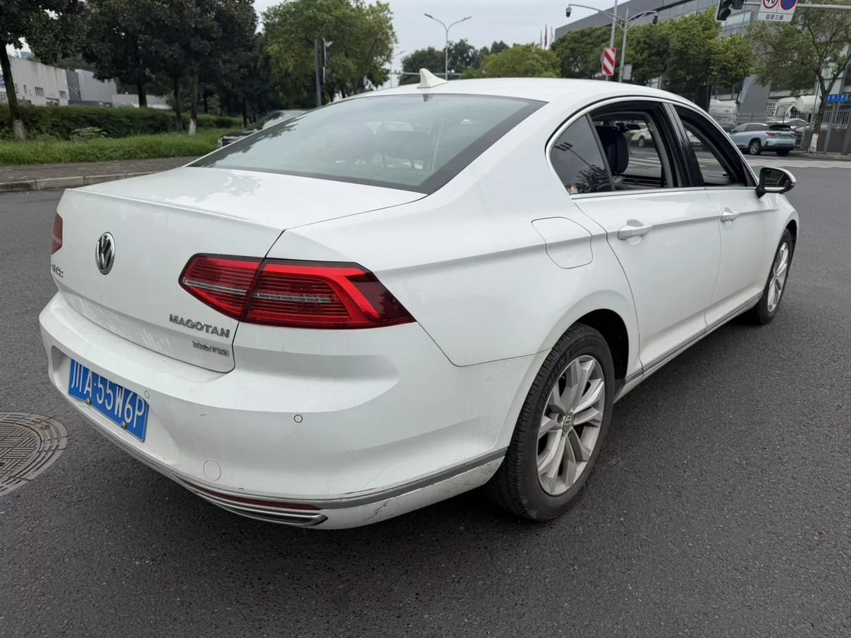 Volkswagen Magotan