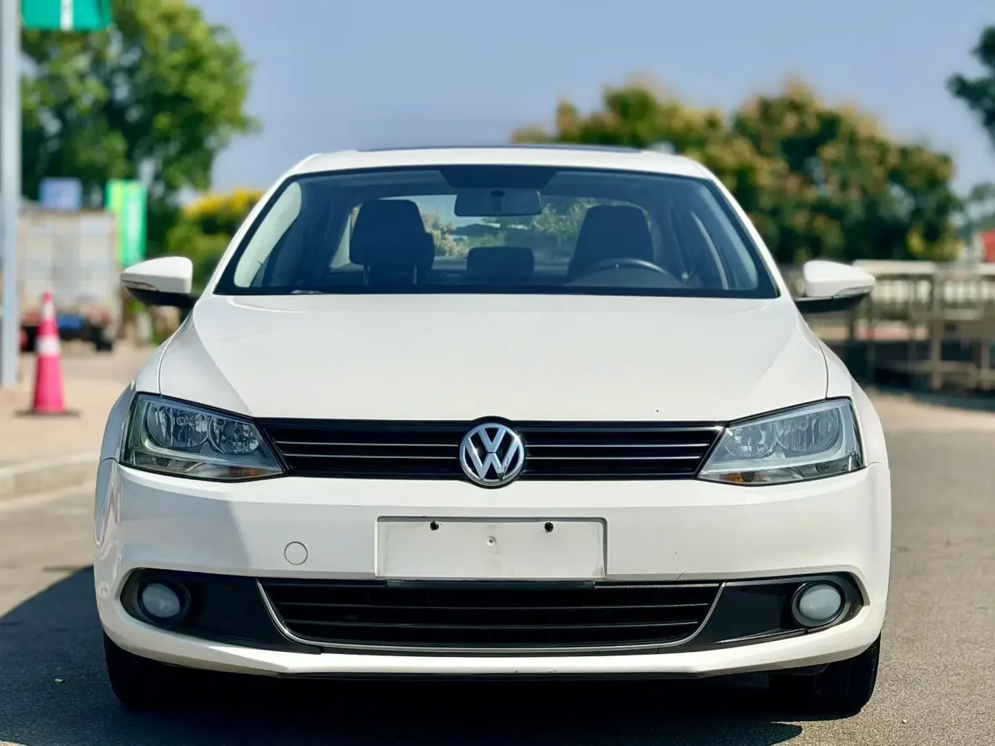 Volkswagen Sagitar