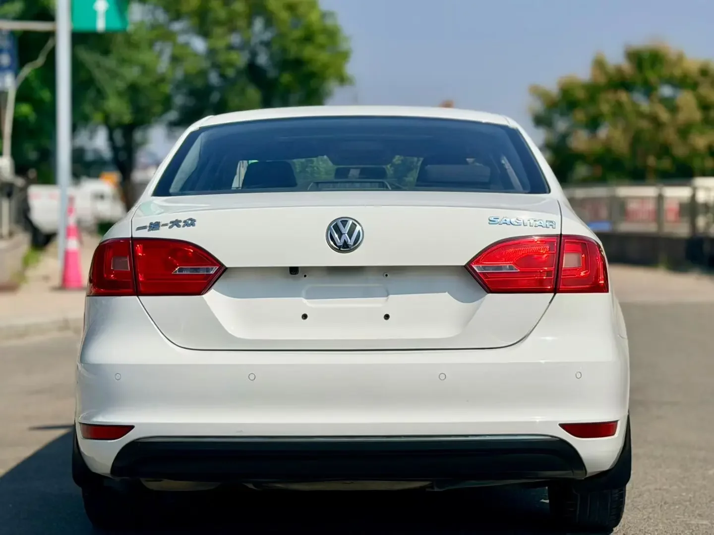Volkswagen Sagitar
