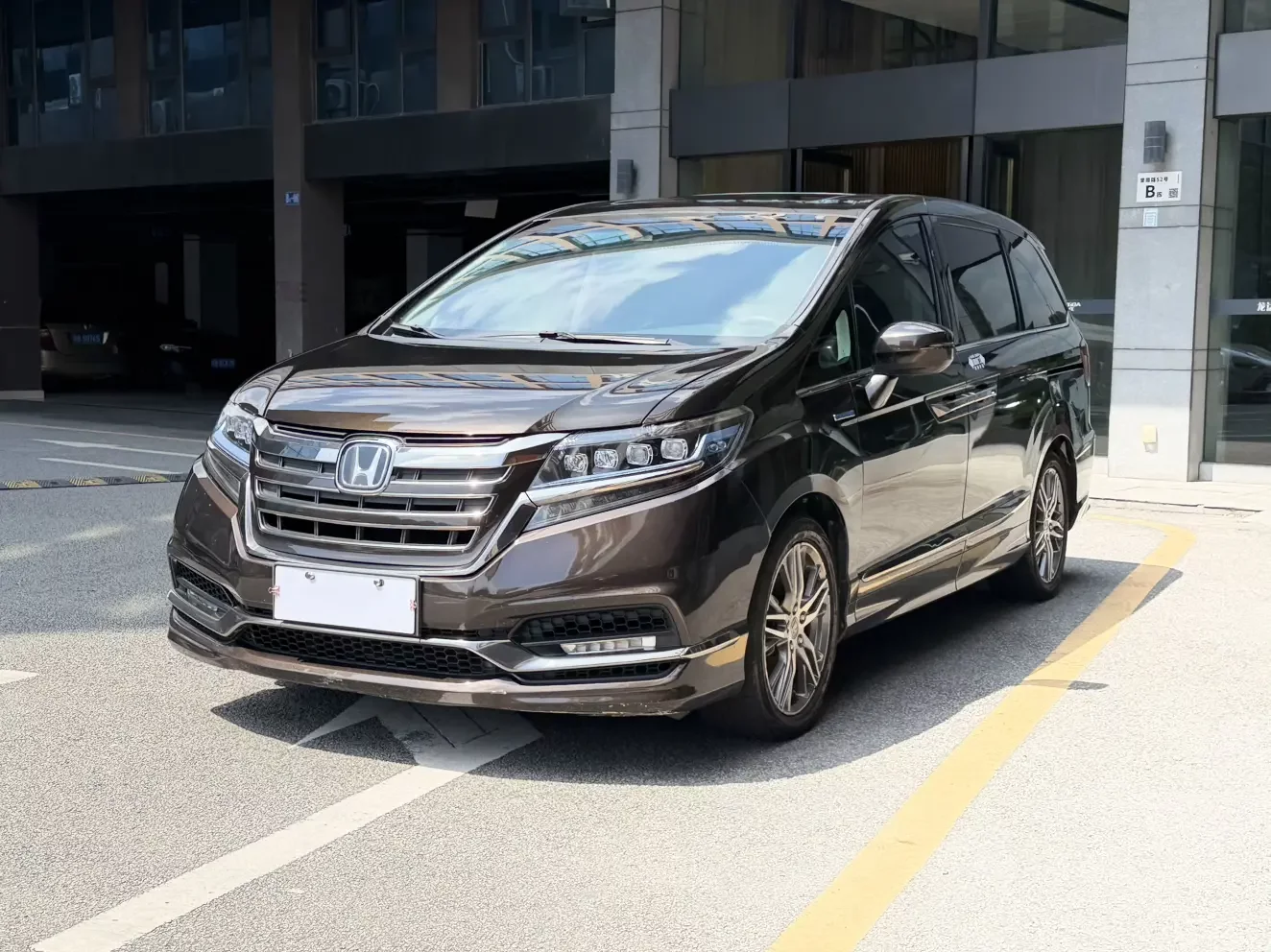 Honda Elysion