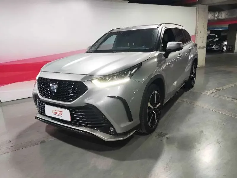 Toyota Crown Kluger
