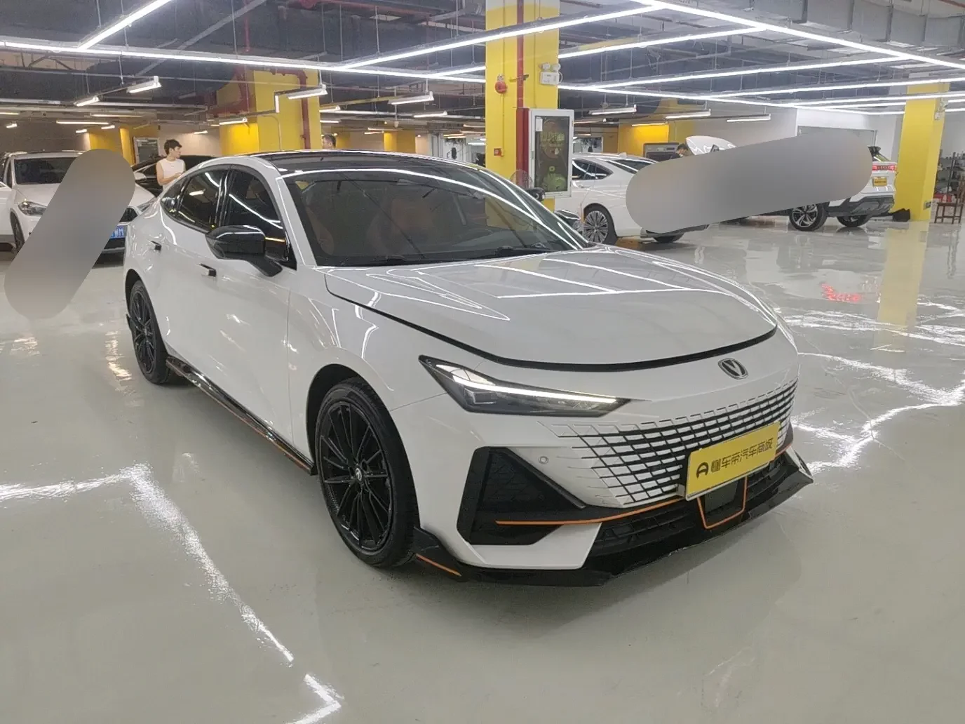 Changan UNI-V
