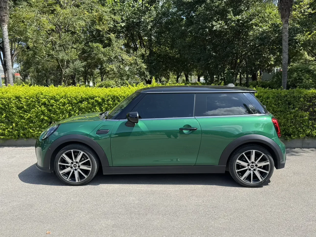 MINI MINI