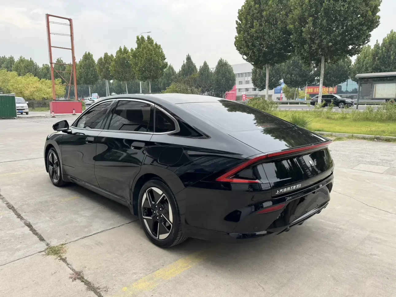 Wuling Starlight EV