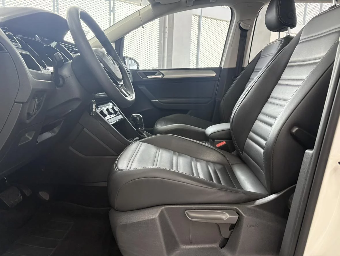 Volkswagen Touran L