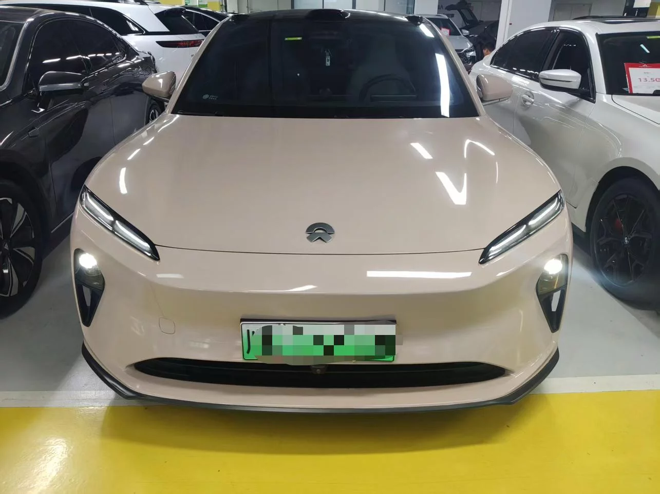 NIO ET5T