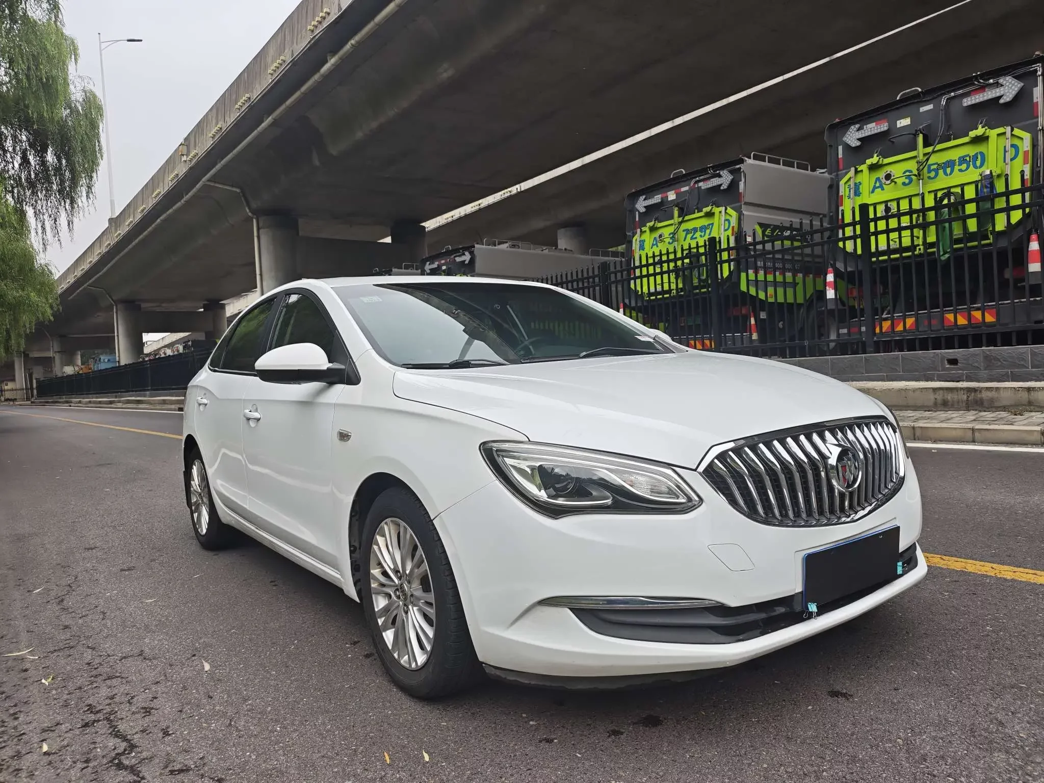 Buick Yinglang