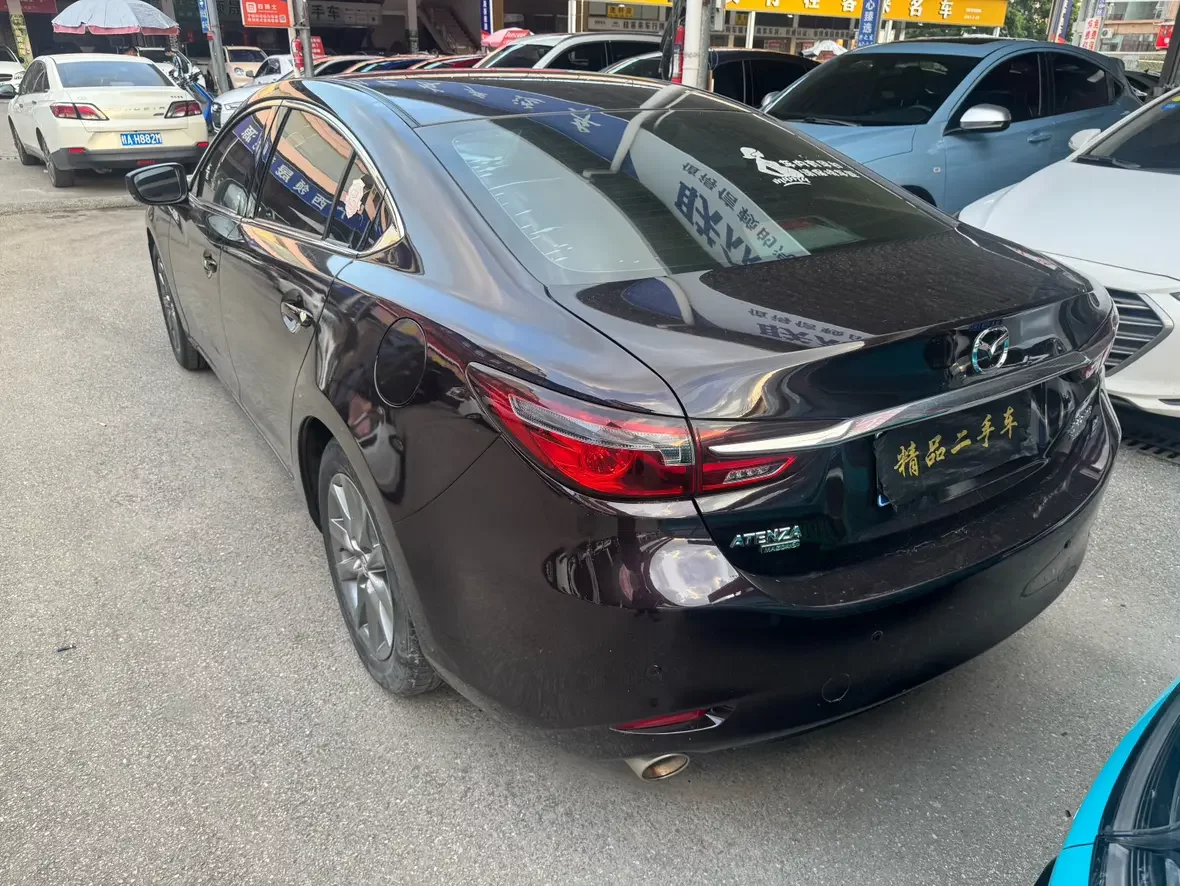 Mazda Atenza