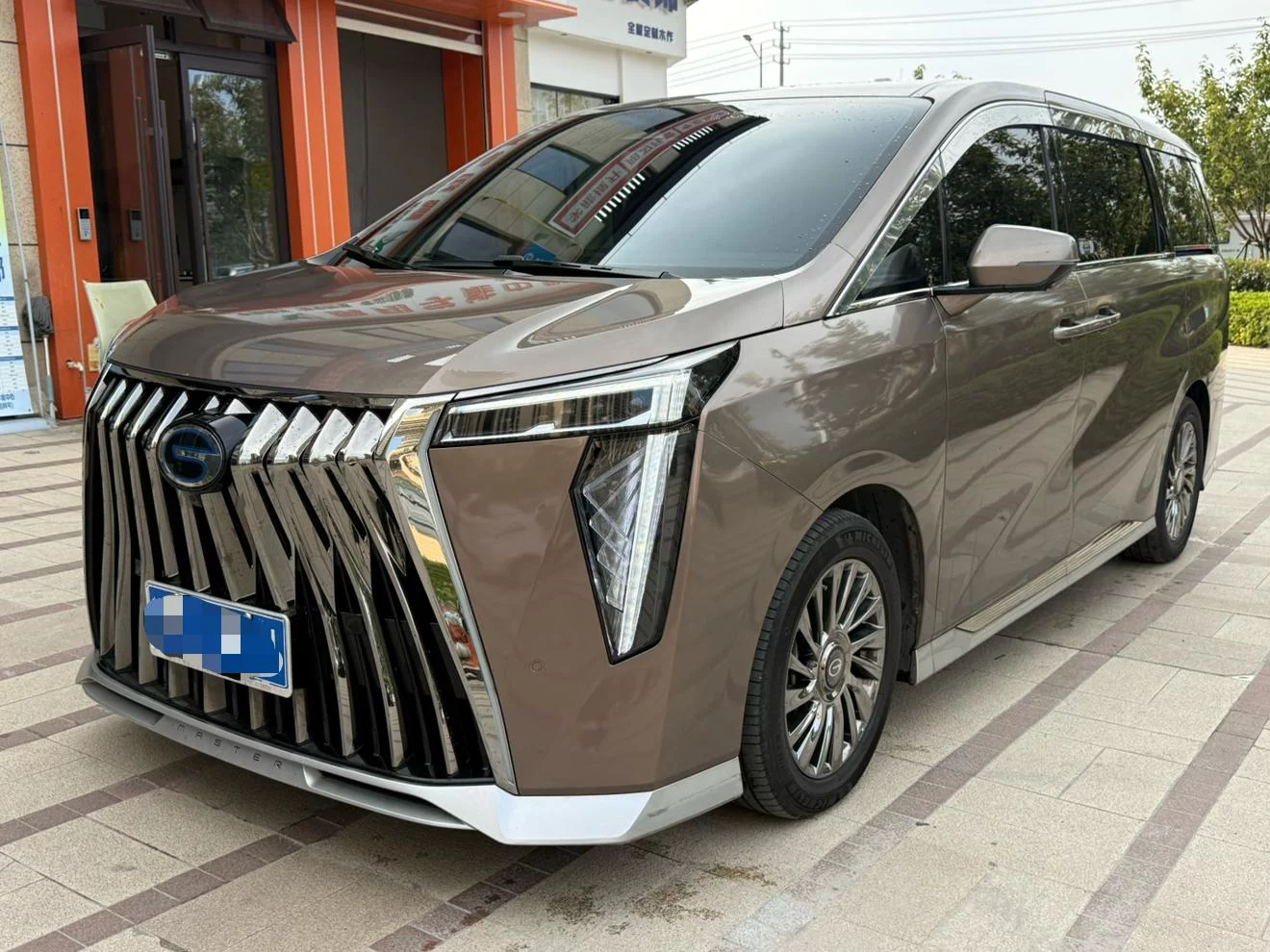 GAC Trumpchi M8