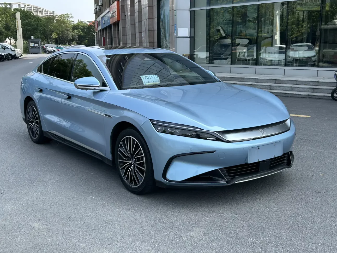 BYD Han EV