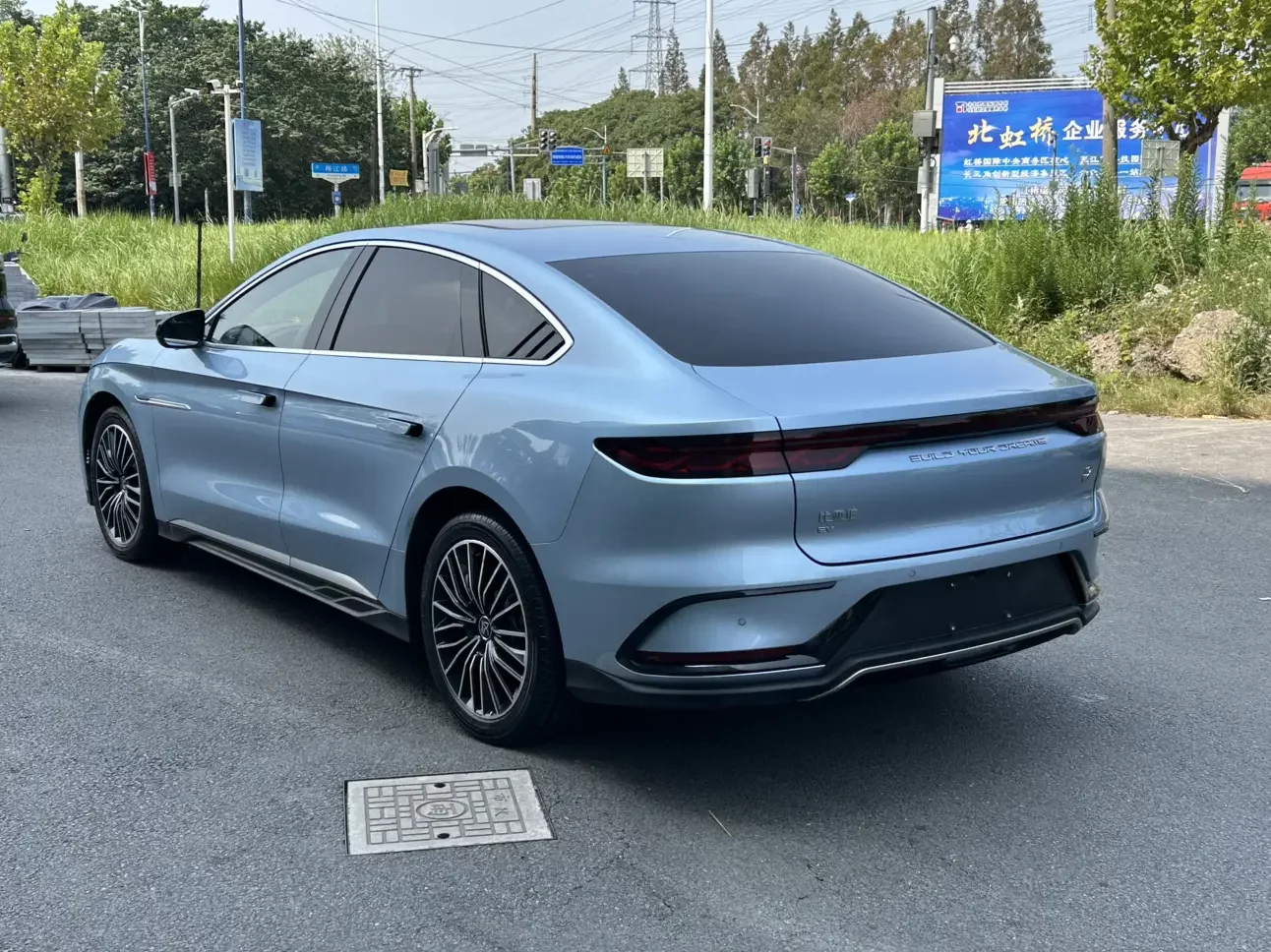 BYD Han EV