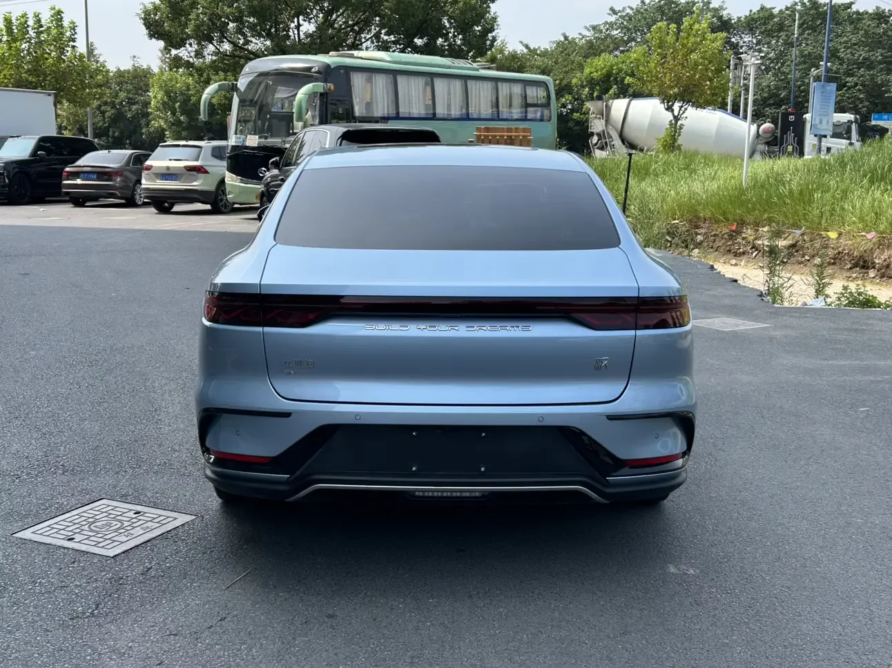 BYD Han EV