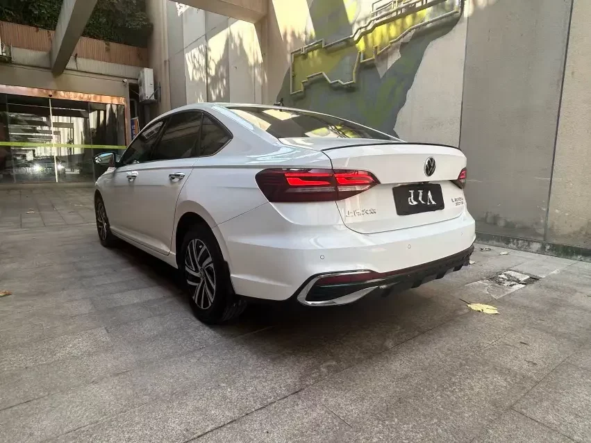 Volkswagen Lavida