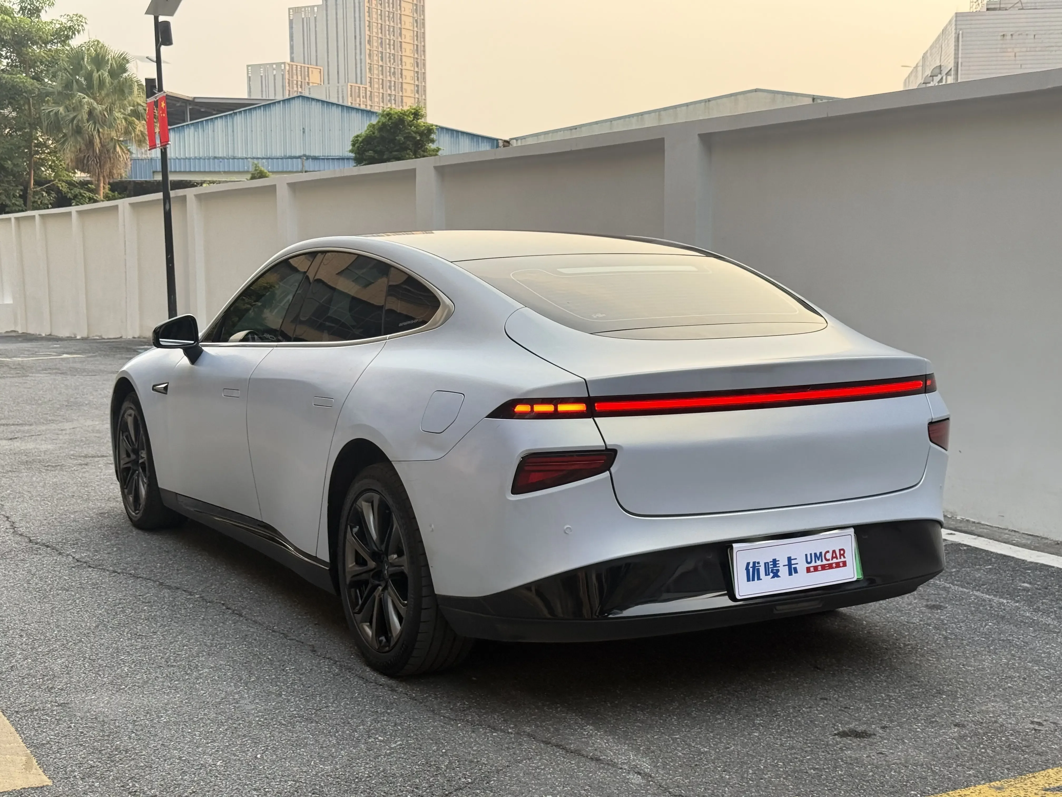 XPeng P7