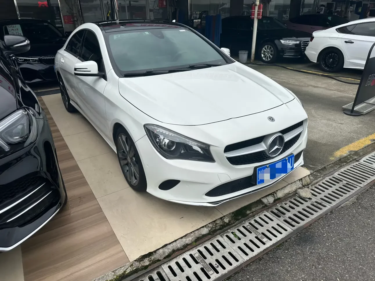 Mercedes-Benz CLA