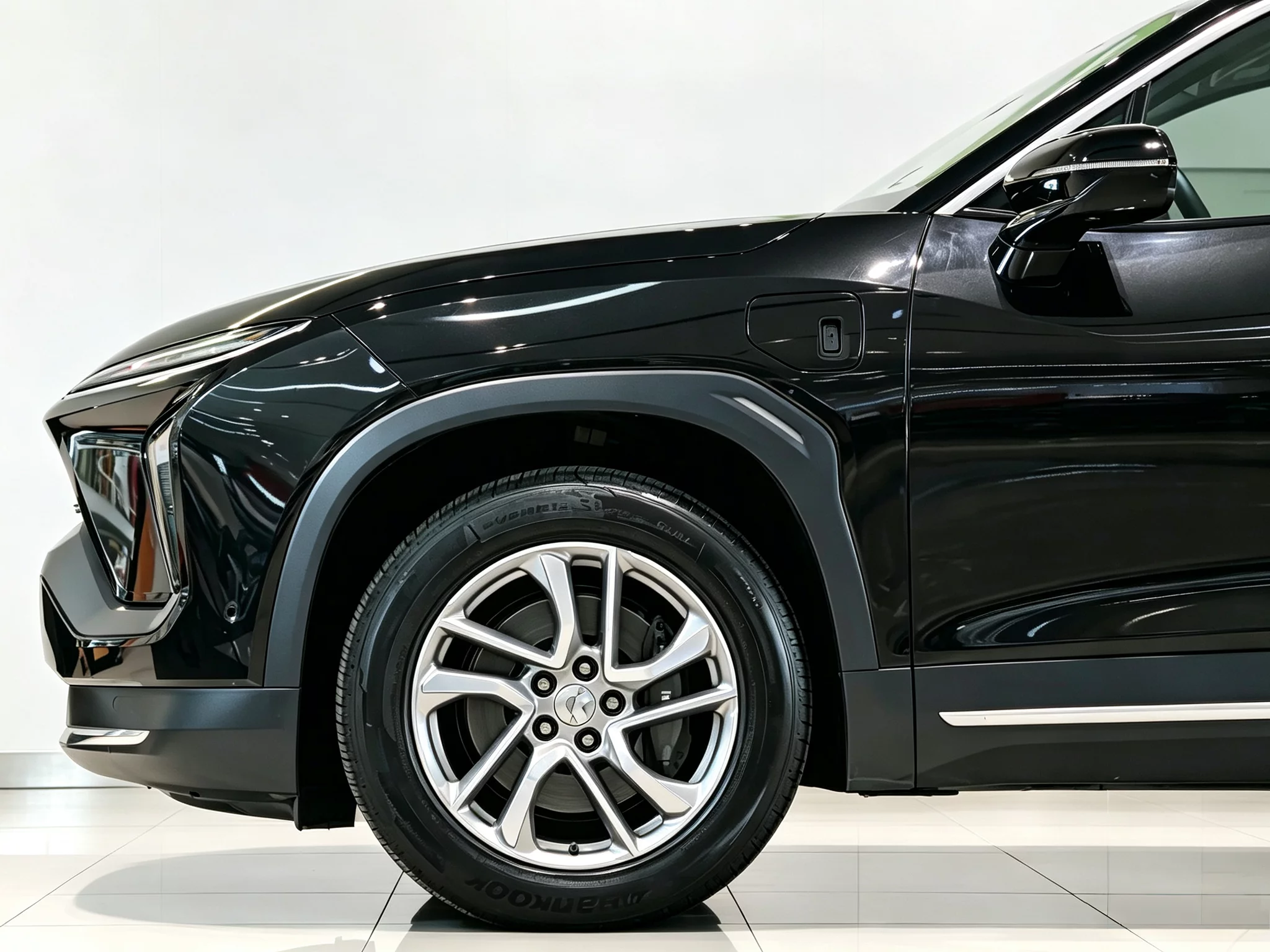 NIO ES6