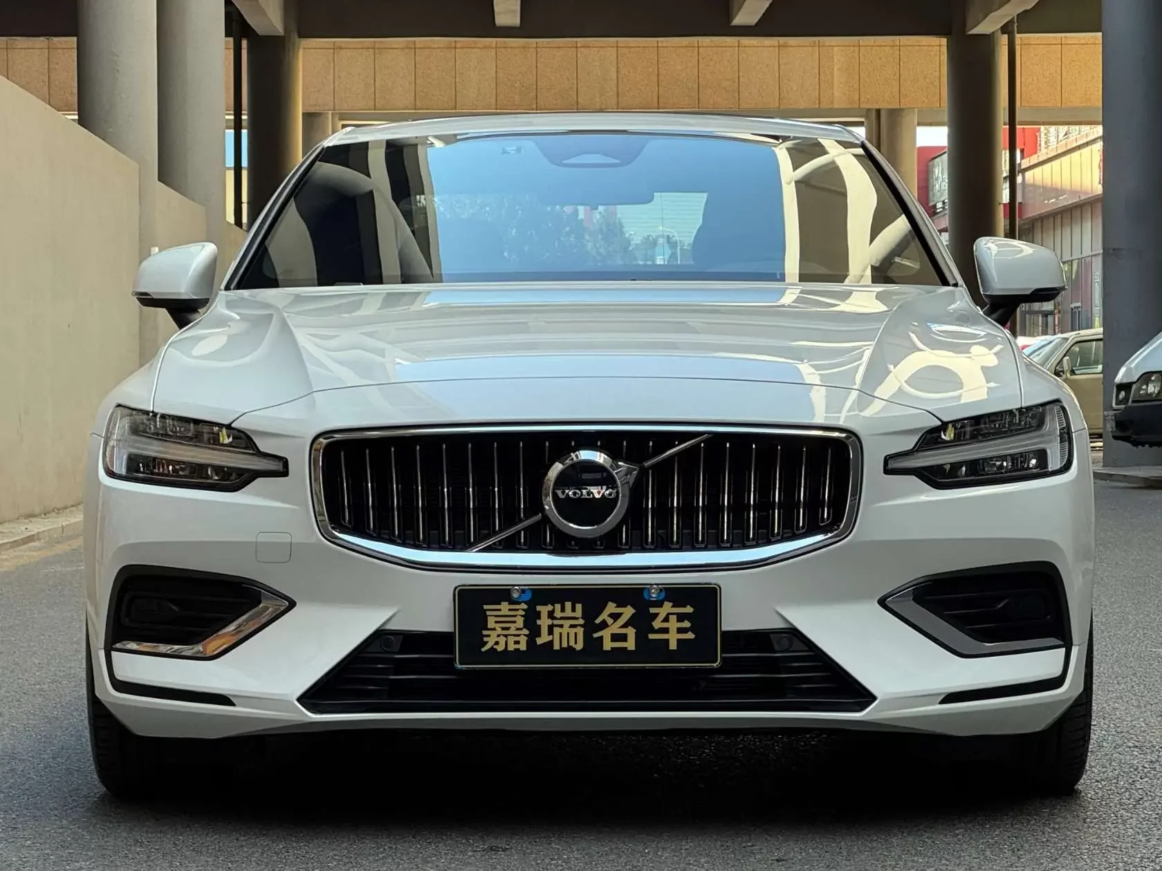 Volvo S60