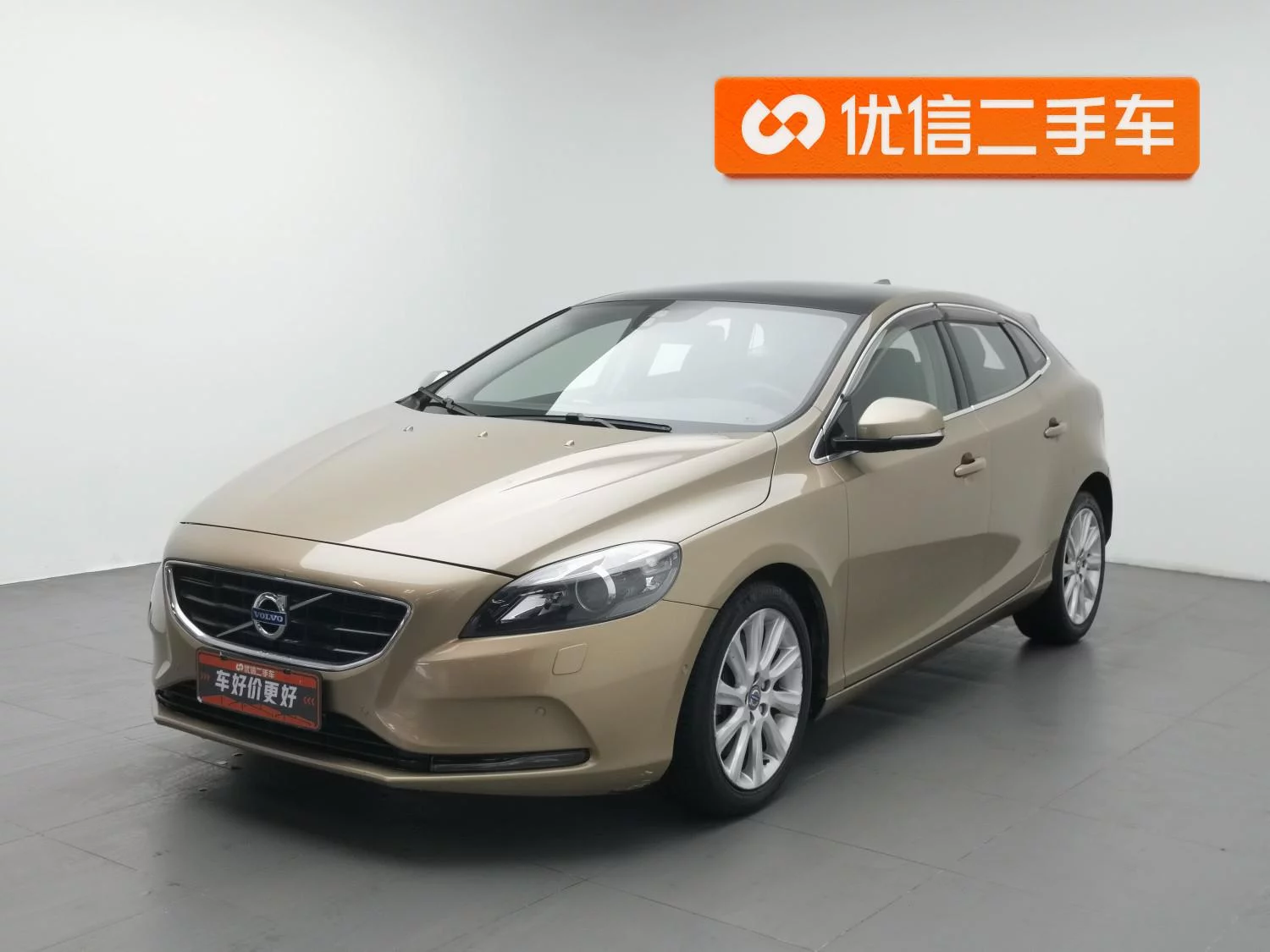 Volvo V40  из Китая