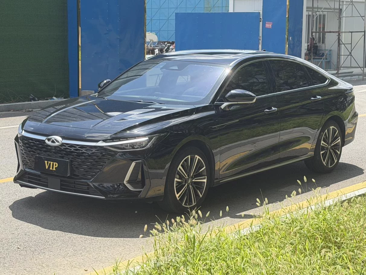 Chery Arrizo 8