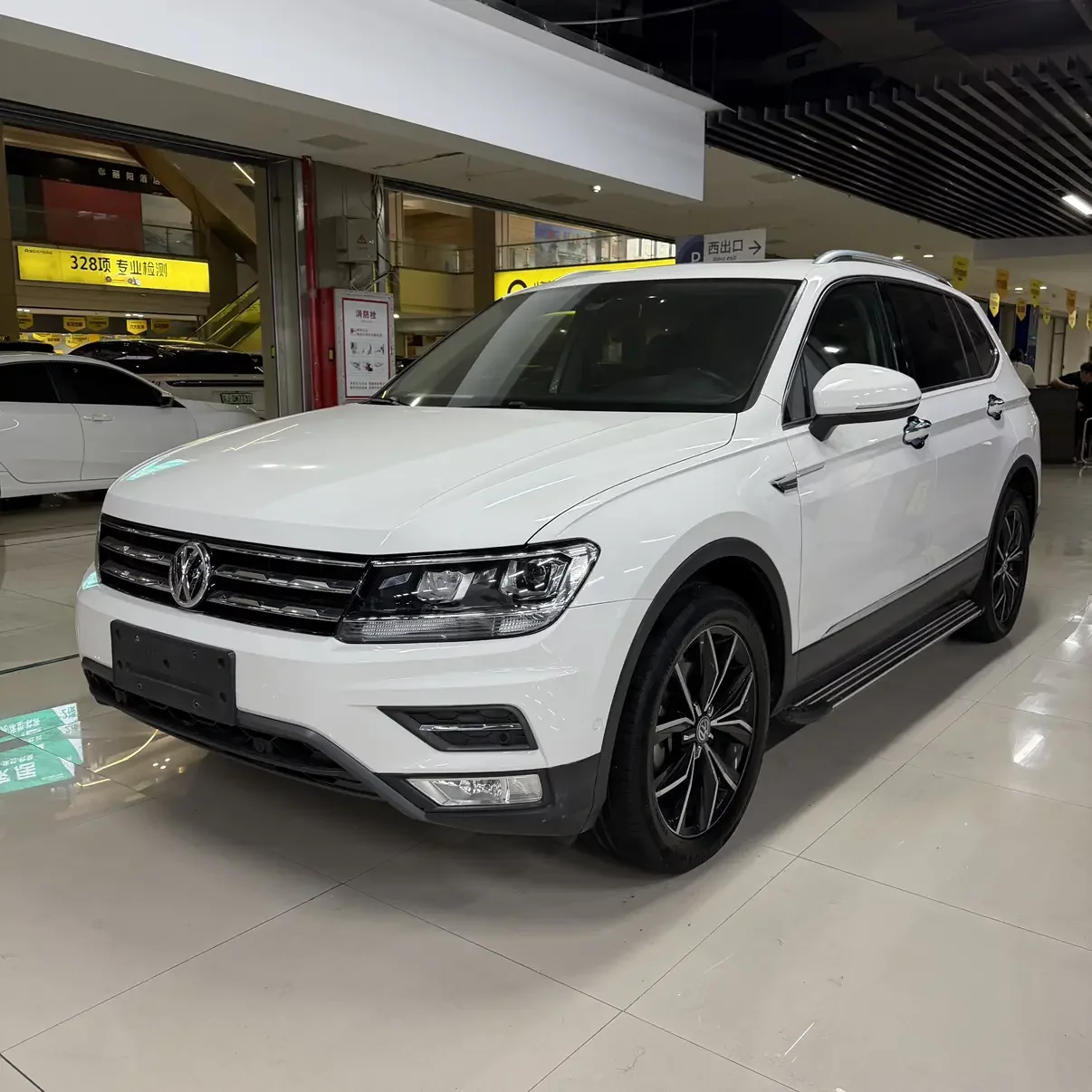 Volkswagen Tiguan L