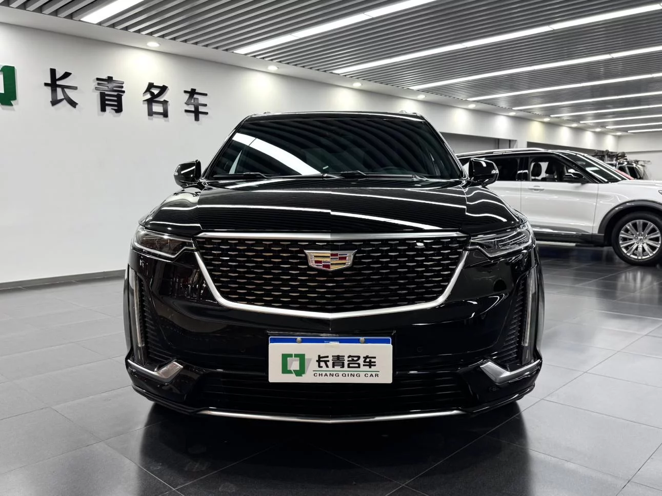 Cadillac XT6
