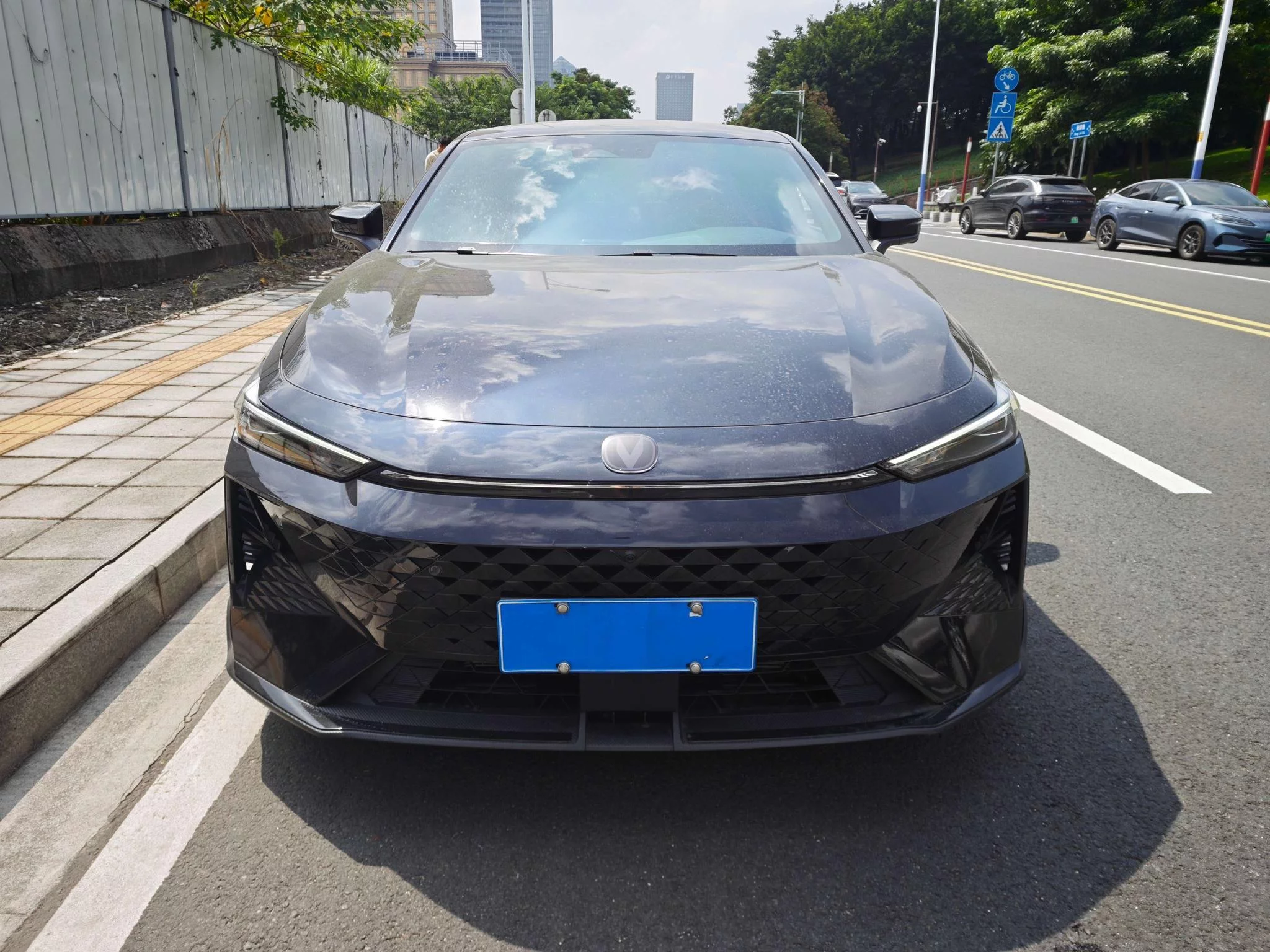 Changan UNI-V