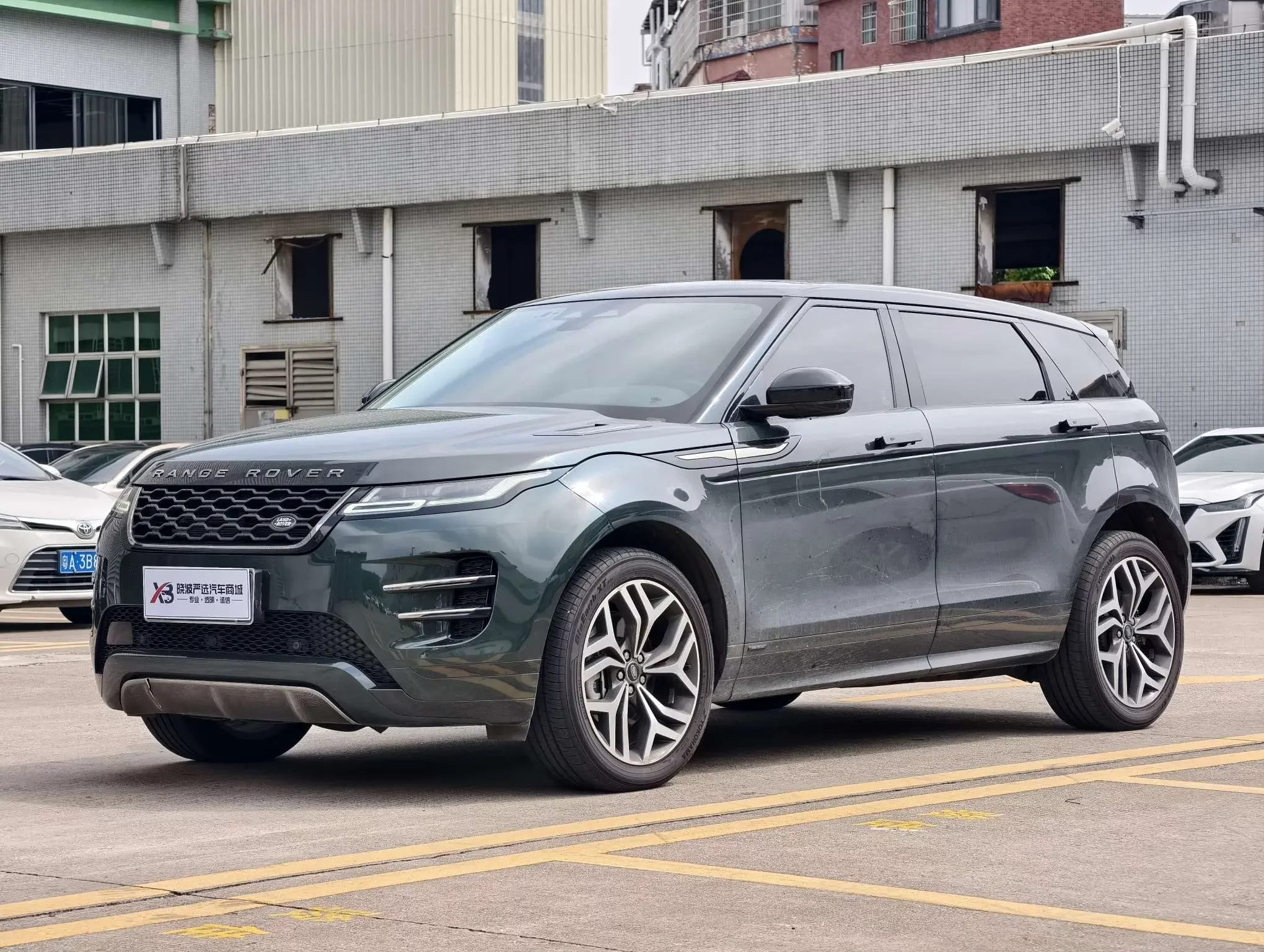 LAND ROVER RANGE ROVER EVOQUE