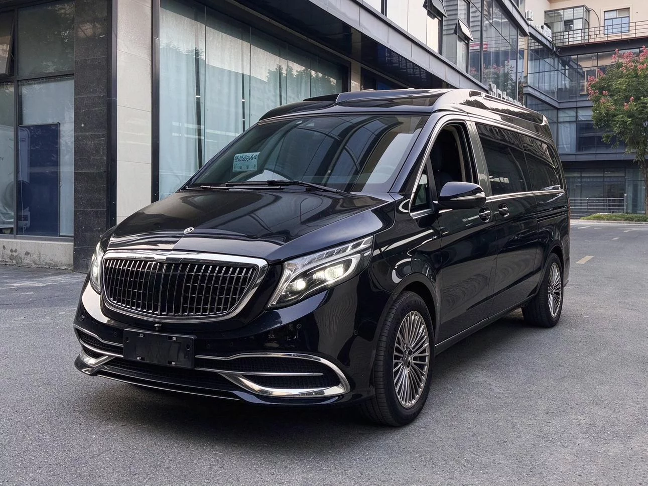 MERCEDES-BENZ V-CLASS