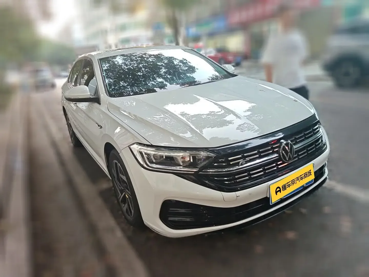 Volkswagen Sagitar