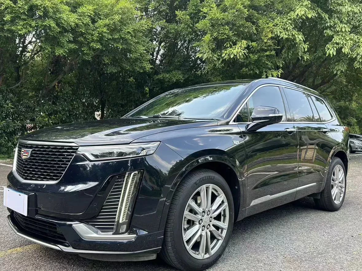 Cadillac XT6