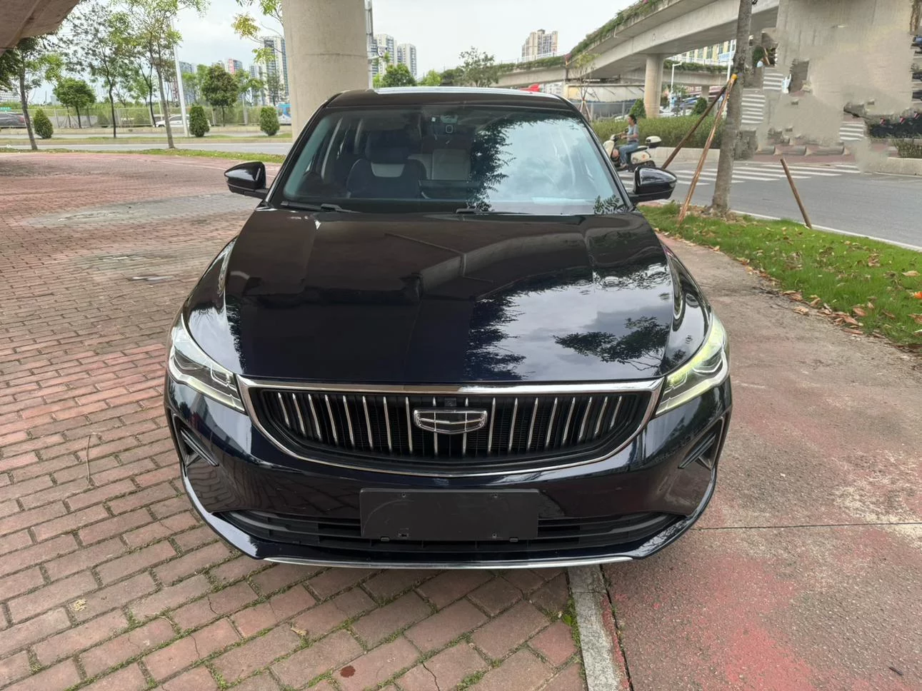 Geely Emgrand  из Китая