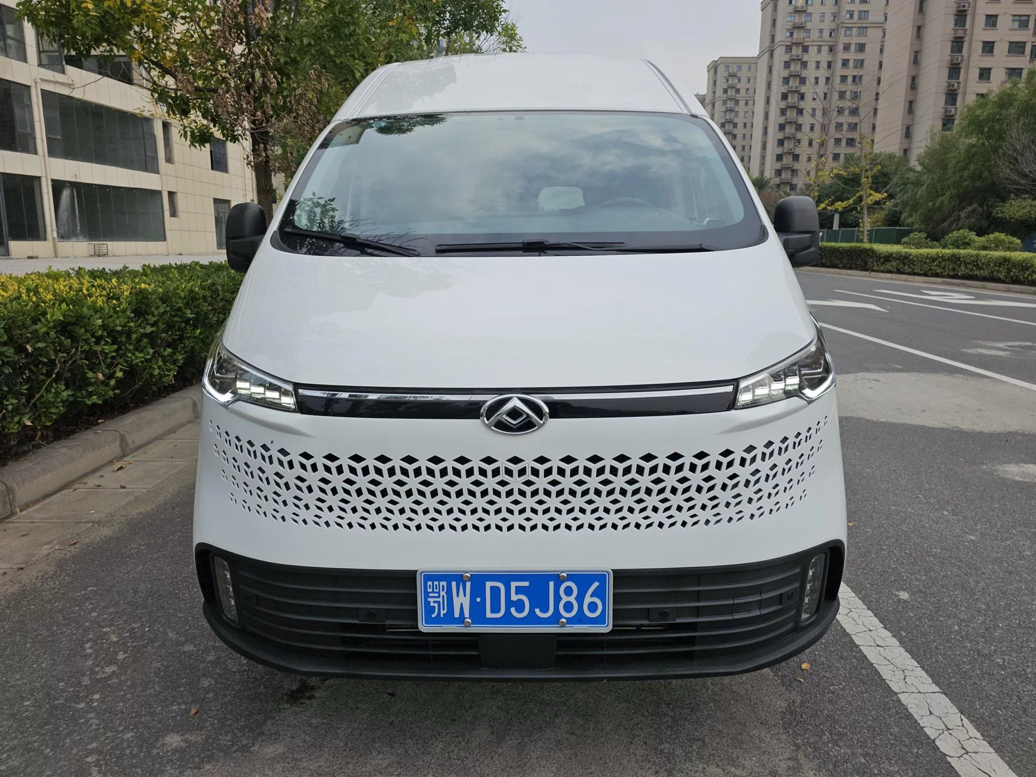 Maxus Xintu V70