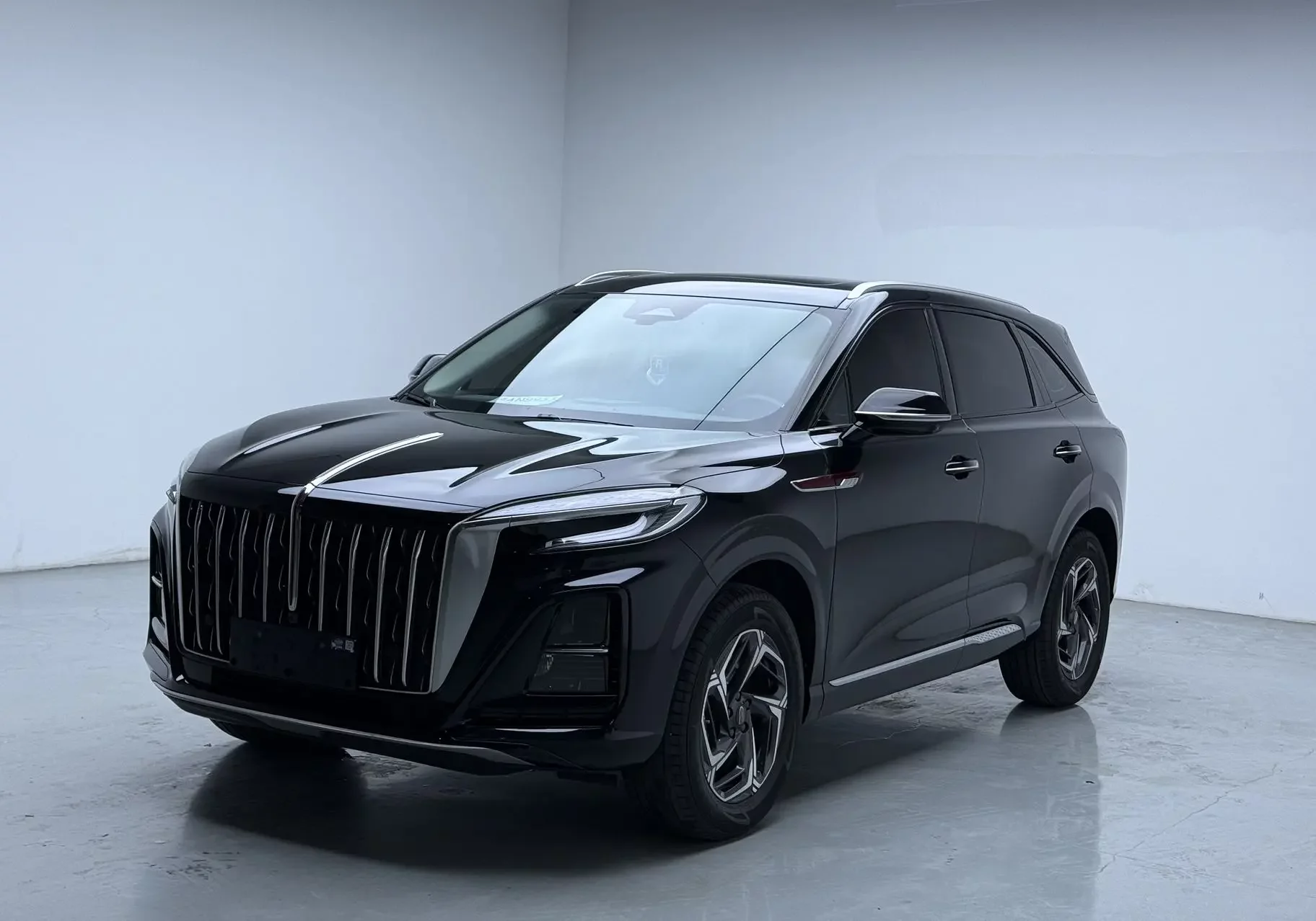 Hongqi HS3