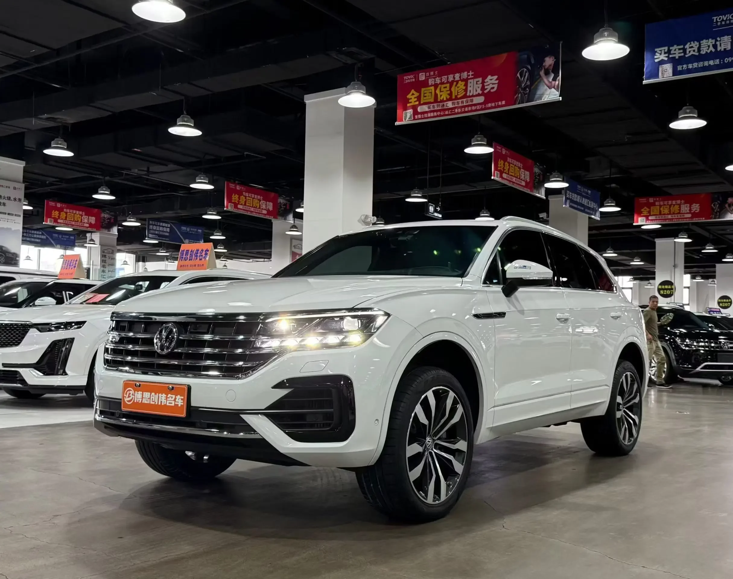 Volkswagen Touareg