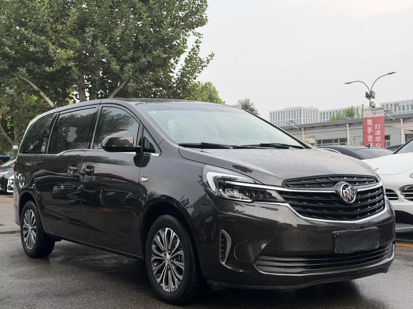 Buick GL8
