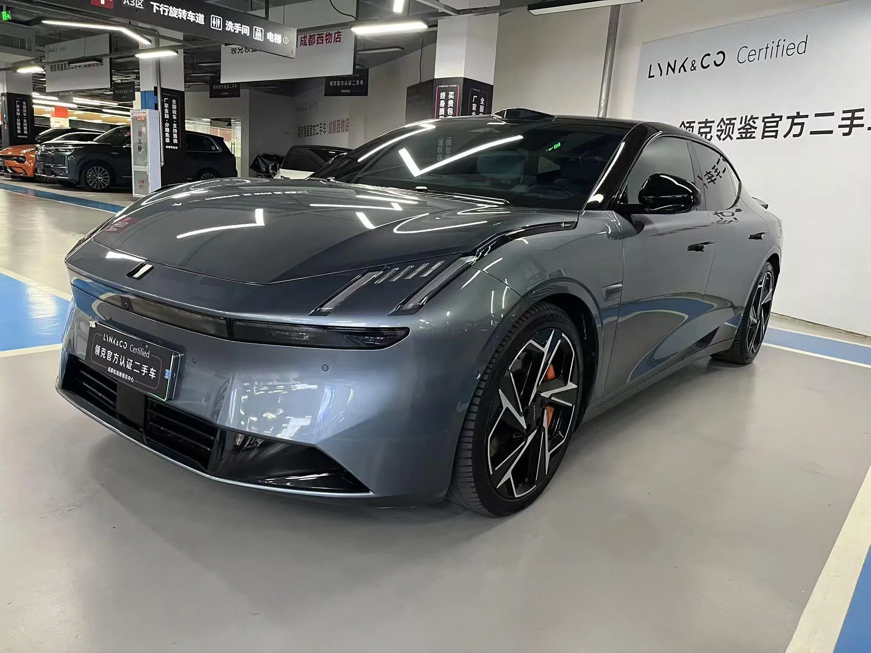 Lynk & Co Z10