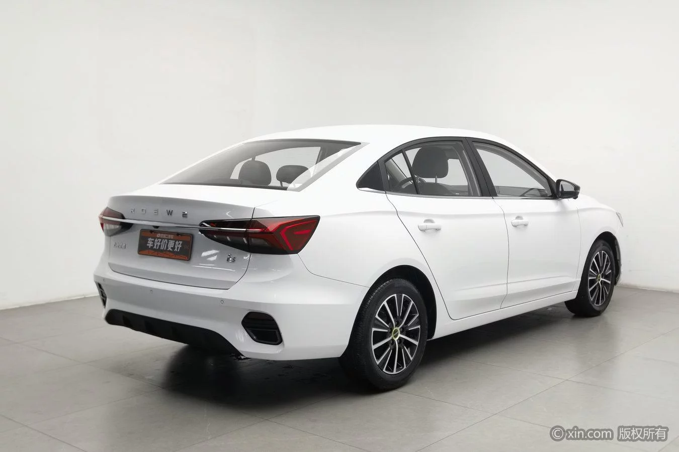 Roewe i5
