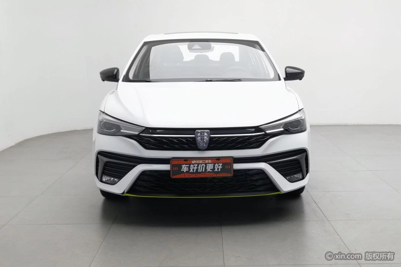 Roewe i5