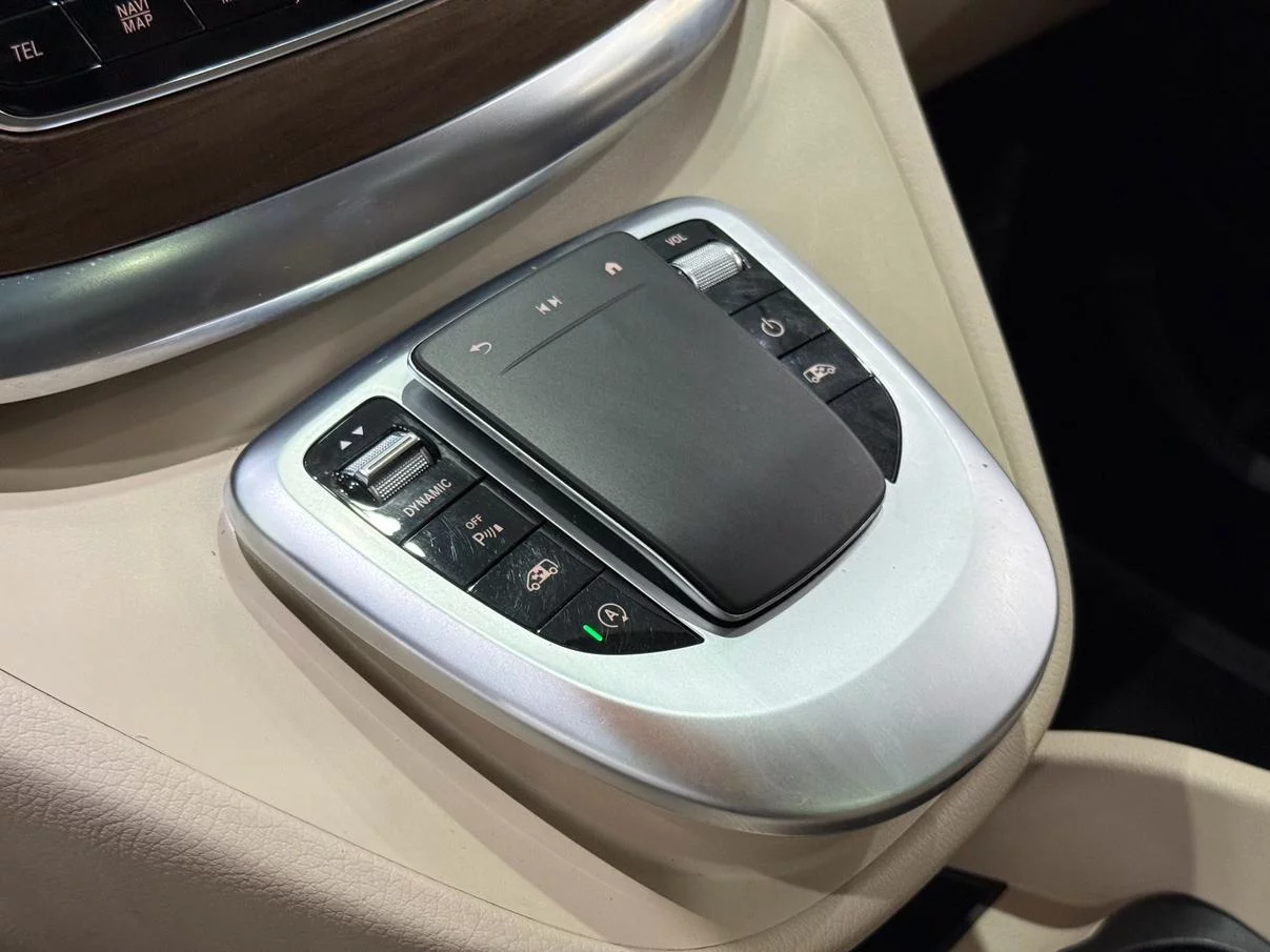 Mercedes-Benz V Class