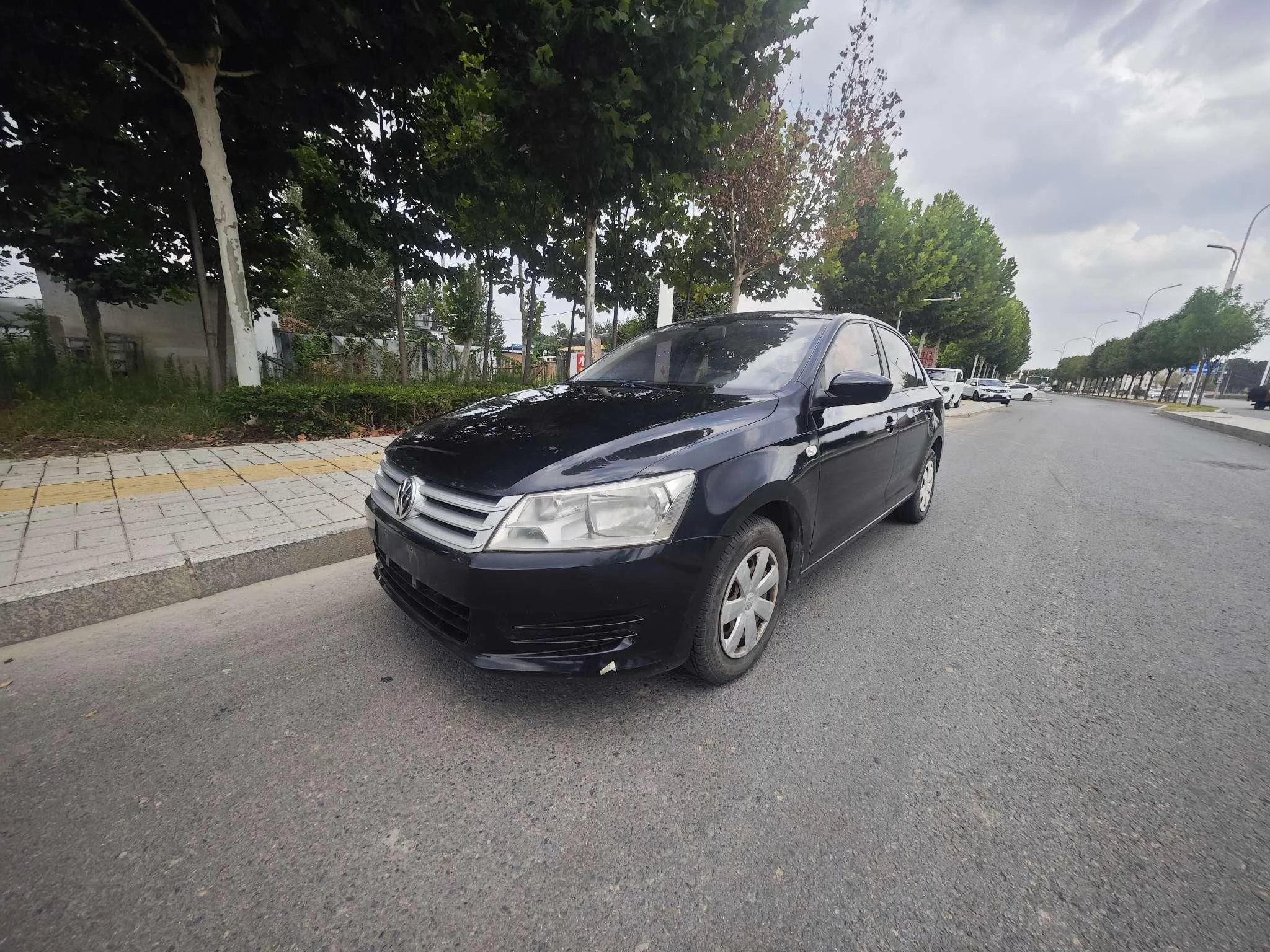 Volkswagen Santana  из Китая