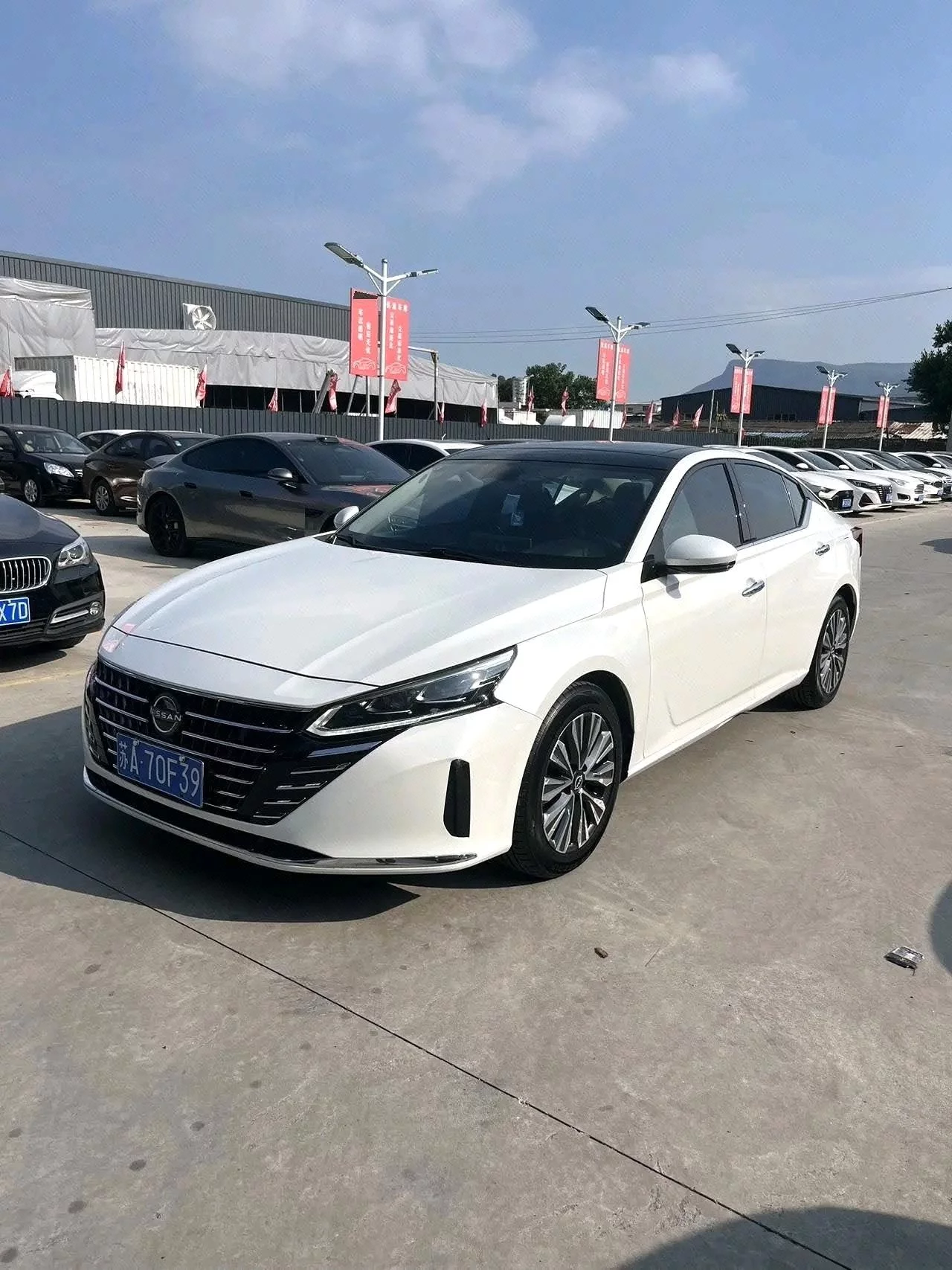 Nissan Altima