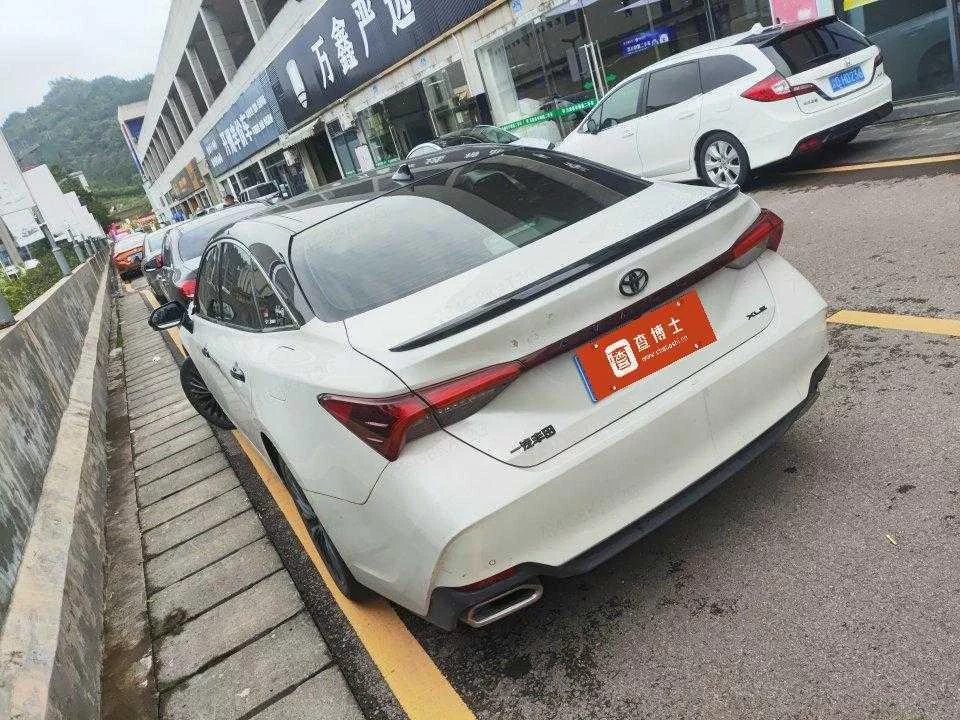 Toyota Avalon
