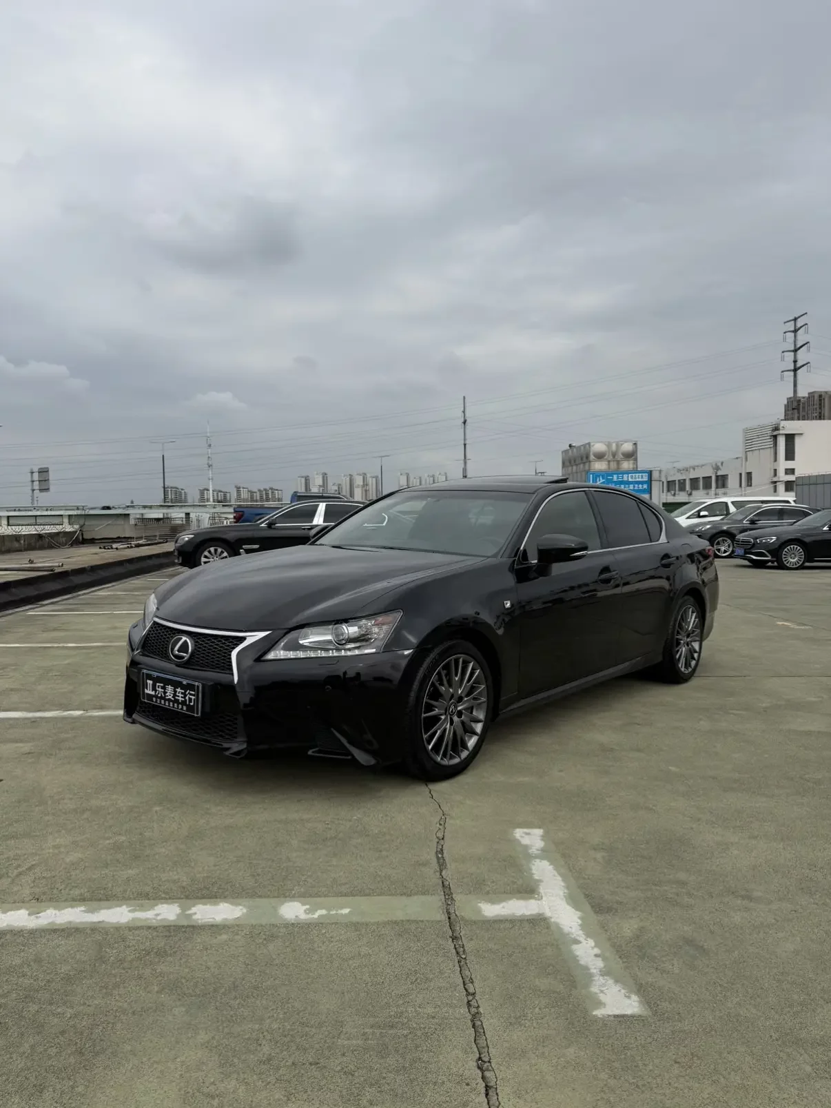 Lexus GS  из Китая