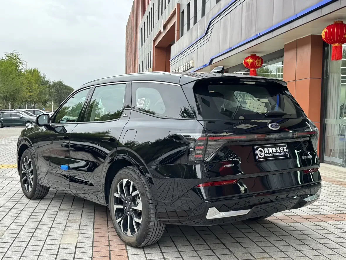 Ford Edge