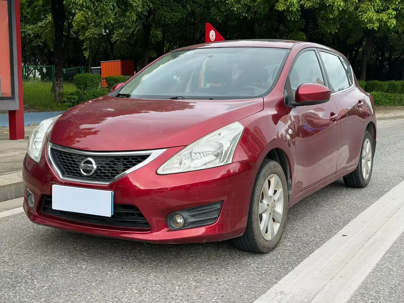 Nissan Tiida
