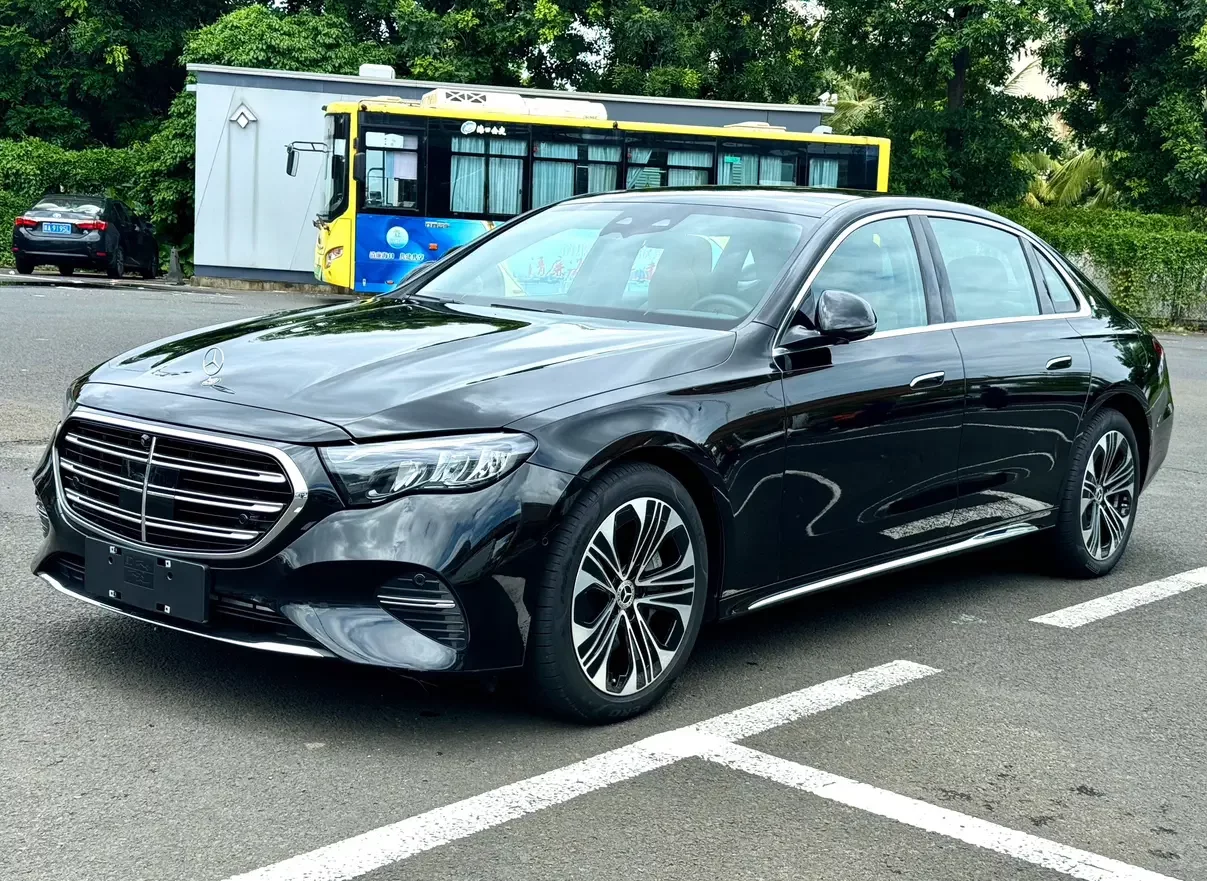 Mercedes-Benz E-Class PHEV