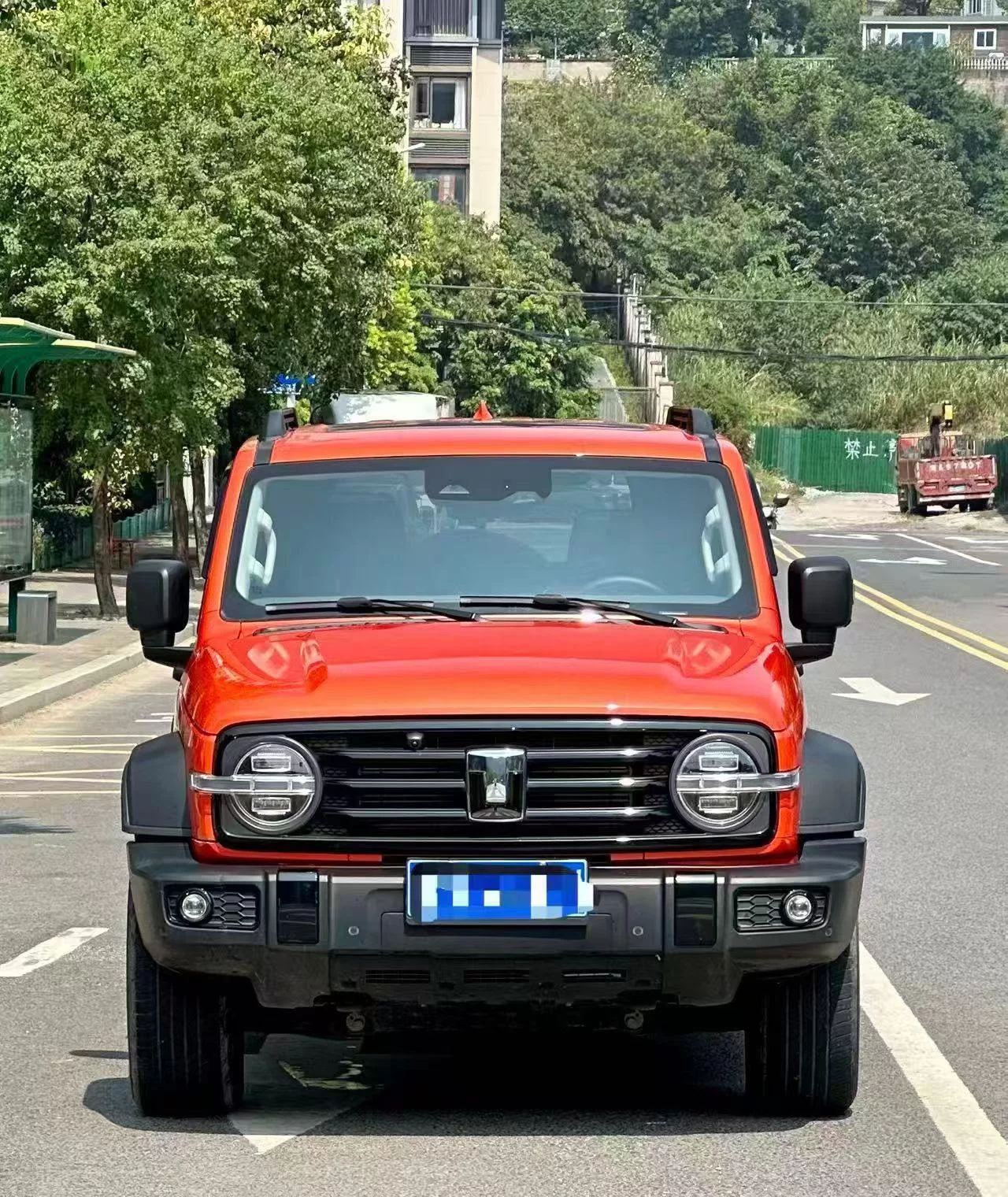 TANK 300